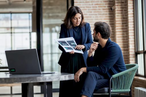 Dirigeant d’entreprise et consultant spécialisé dans la création de maquettes de sites vitrines pour les PME